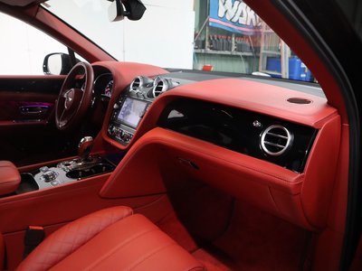 2018 Bentley BENTAYGA — миниатюра 38