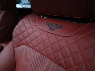 2018 Bentley BENTAYGA — миниатюра 27