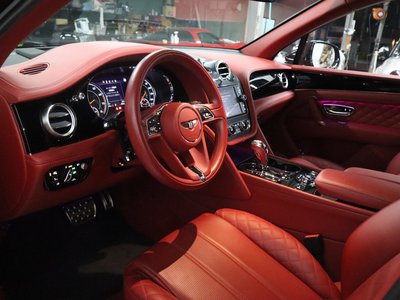 صورة 4 لـ 2018 Bentley BENTAYGA