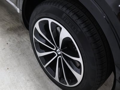 2018 Bentley BENTAYGA — миниатюра 57