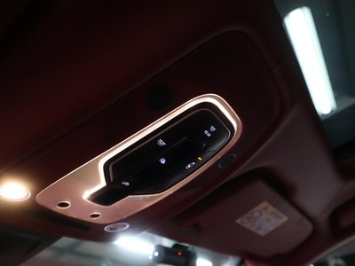 2018 Bentley BENTAYGA — миниатюра 62
