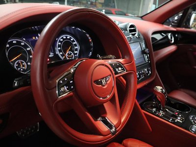 2018 Bentley BENTAYGA — миниатюра 24