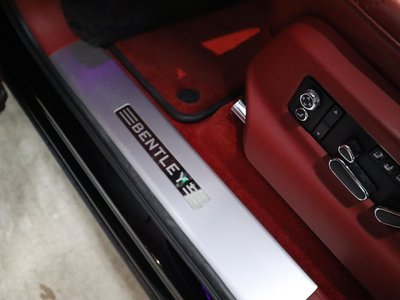 2018 Bentley BENTAYGA — миниатюра 28