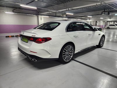 MERCEDES-BENZ E-CLASS - 7