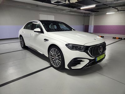MERCEDES-BENZ E-CLASS - 2