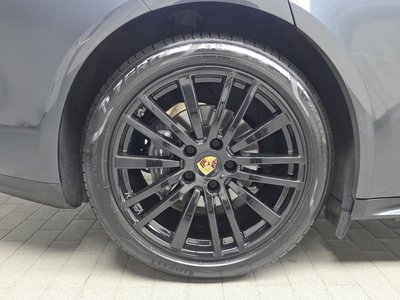PORSCHE PANAMERA - 6