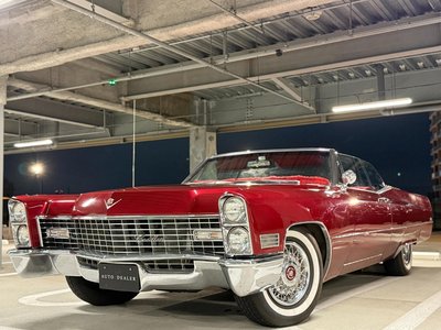 CADILLAC DE VILLE - 2