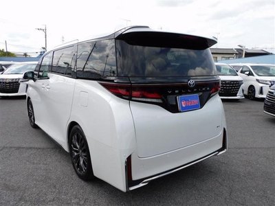 TOYOTA VELLFIRE - 6