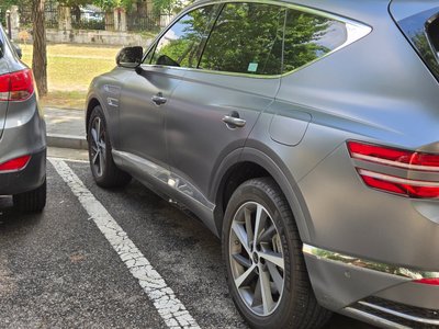 GENESIS GV80 - 4