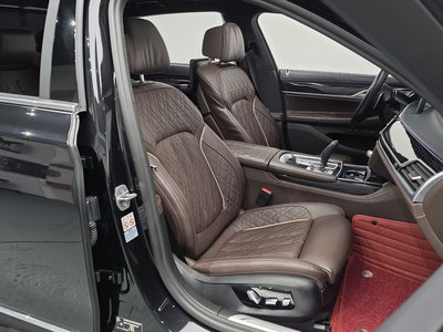 BMW 7 SERIES - 10