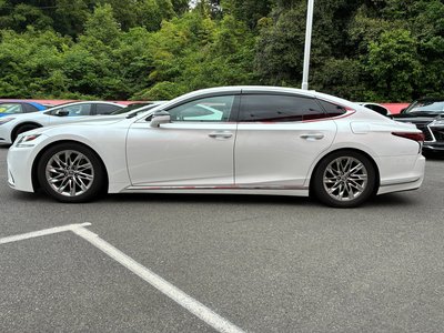2018 Lexus LS photo 6