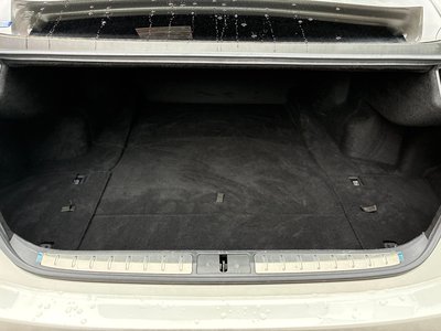 2018 Lexus LS — миниатюра 50