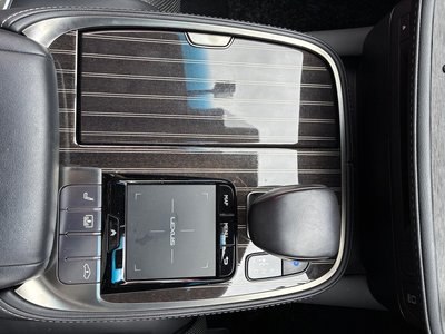 2018 Lexus LS — миниатюра 18