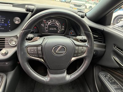 2018 Lexus LS — миниатюра 38