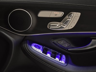 MERCEDES-BENZ GLC - 7