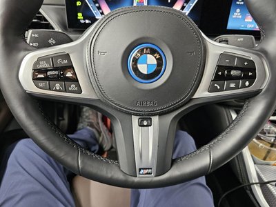 BMW I4 - 4