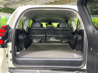 TOYOTA LAND CRUISER PRADO - 10