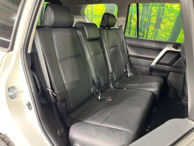 TOYOTA LAND CRUISER PRADO - 9