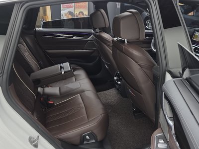 2023 BMW 6 SERIES GT — миниатюра 11