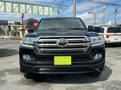 TOYOTA LAND CRUISER 200 - 2