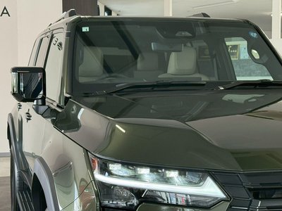 2026 Lexus GX — миниатюра 17