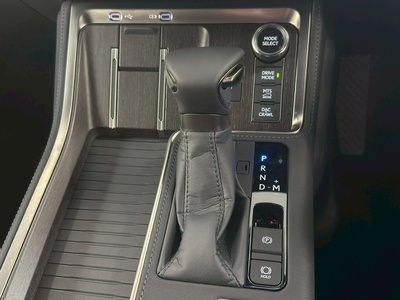 2026 Lexus GX — миниатюра 35