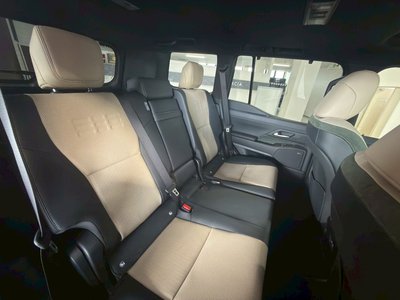 2026 Lexus GX — миниатюра 50