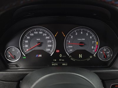 2019 BMW M4 — миниатюра 11