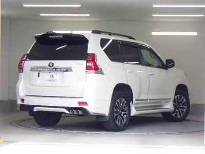 TOYOTA LAND CRUISER PRADO - 2