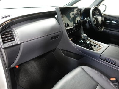 TOYOTA VELLFIRE - 10