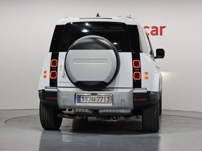 LAND ROVER DEFENDER - 3