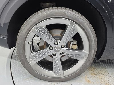 صورة 6 لـ 2021 Genesis GV70