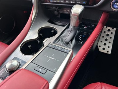 صورة مصغرة 11 لـ 2020 Lexus RX