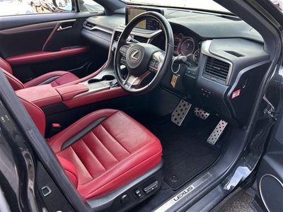 صورة مصغرة 30 لـ 2020 Lexus RX