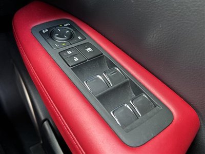 صورة مصغرة 22 لـ 2020 Lexus RX