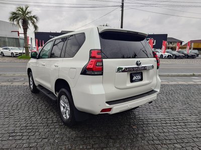 TOYOTA LAND CRUISER PRADO - 3