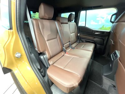 TOYOTA LAND CRUISER 250 - 9