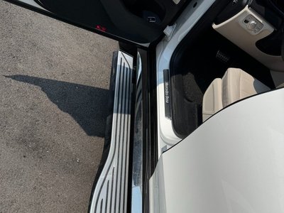 MERCEDES-BENZ GLS - 10