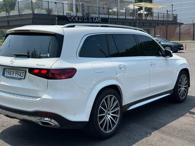 MERCEDES-BENZ GLS - 4