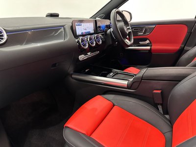 MERCEDES-BENZ GLA AMG - 10