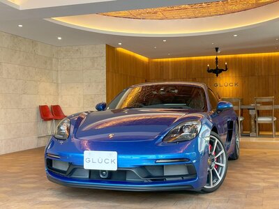 PORSCHE 718 CAYMAN