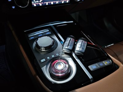 GENESIS G80 (RG3) - 9