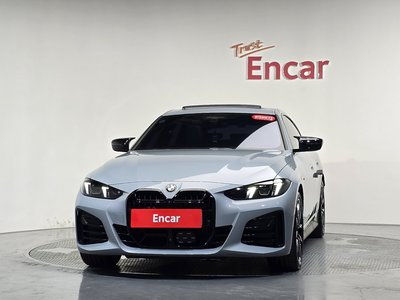 2025 BMW 4 SERIES photo 3