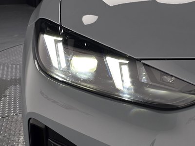 2025 BMW 4 SERIES photo 9