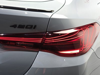2025 BMW 4 SERIES photo 10