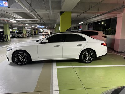 2026 Mercedes-BENZ E-CLASS 照片 1