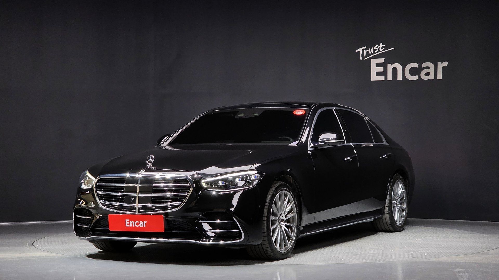 MERCEDES-BENZ S-CLASS - View 1