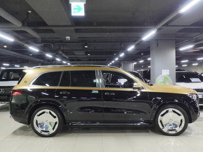 MERCEDES-BENZ GLS - 4