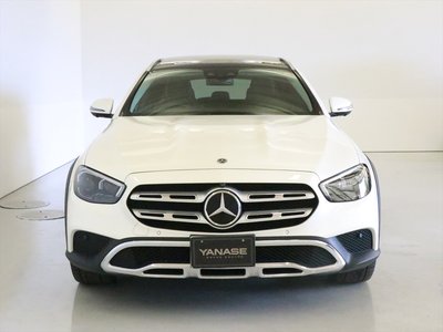 2021 Mercedes-BENZ E-CLASS photo 2