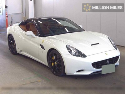 FERRARI CALIFORNIA - 1